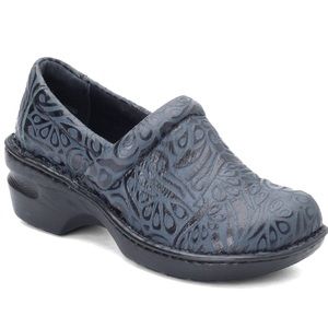 B.O.C Women's Peggy Clog